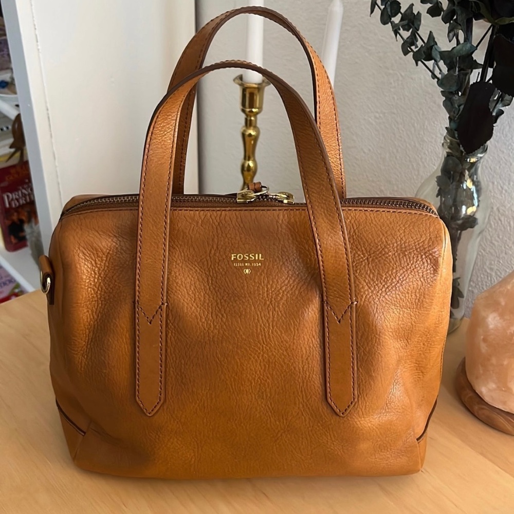 Fossil Sydney Satchel in Camel
